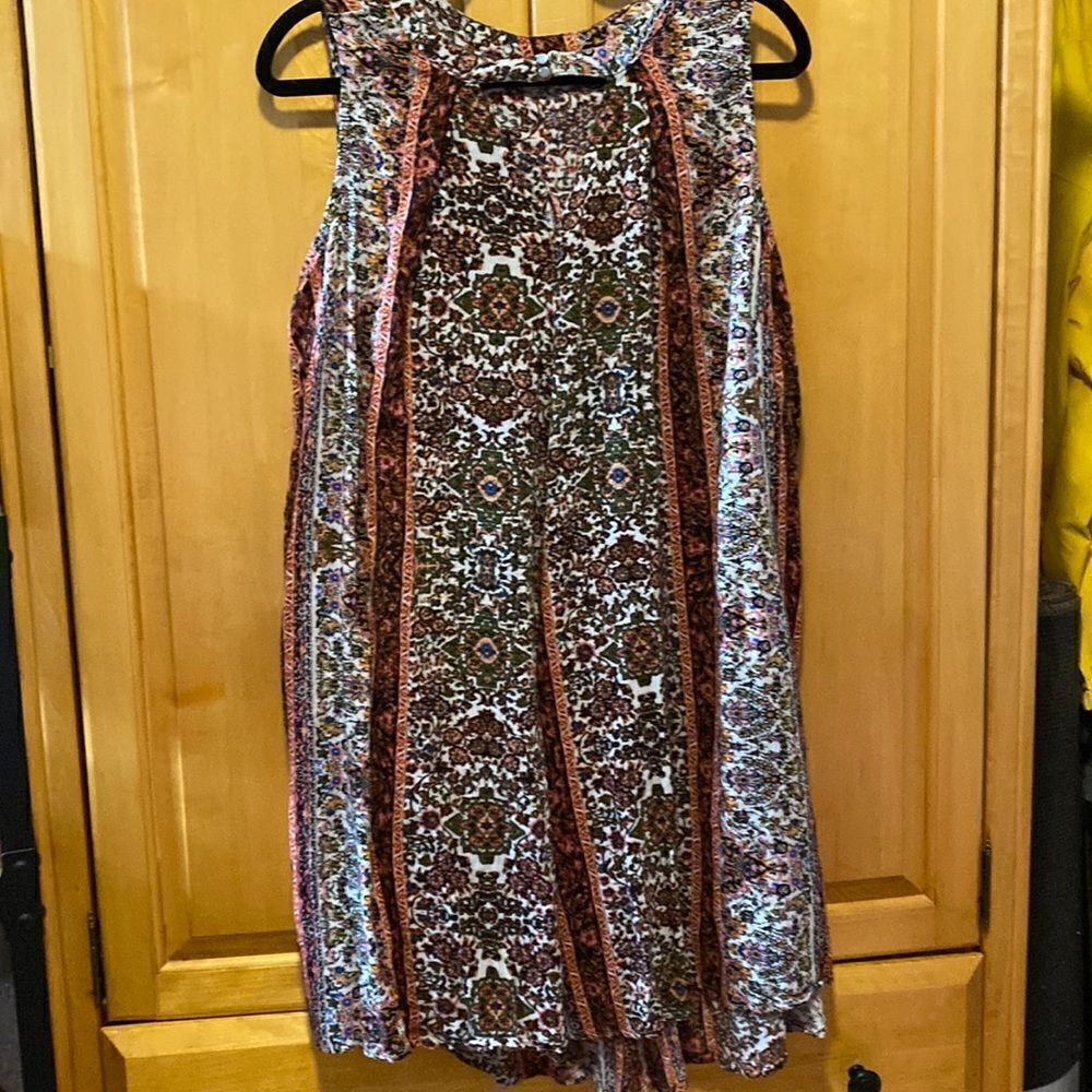 Flowy Boho dress with cutout neckline detail